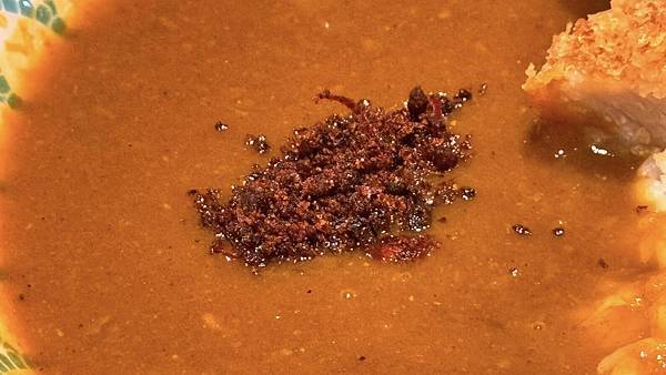 終於吃到那間「咖哩一直無言的店」,被我壓線突破啦!【新北市蘆 終於吃到那間「咖哩一直無言的店」,被我壓線突破啦!【新北市蘆