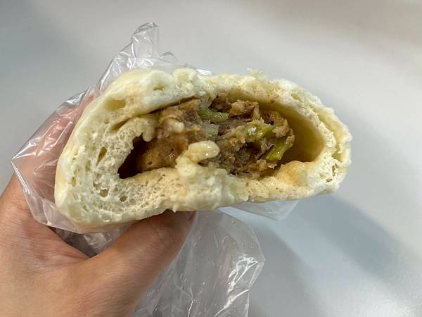 草山包子x安妮王的旅行記_004