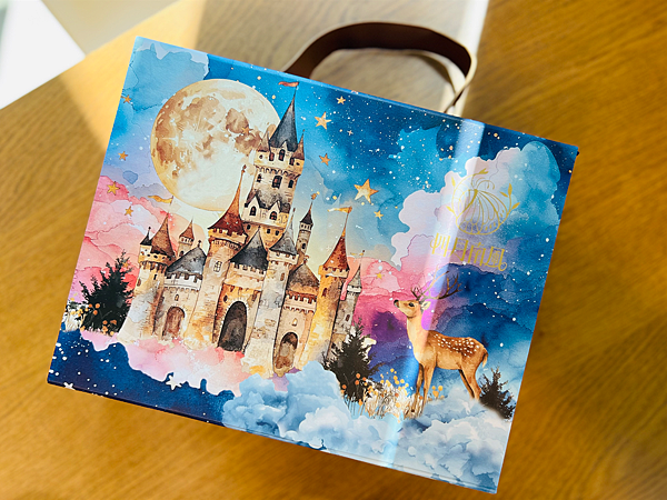 【宅配美食￭中秋禮盒開箱】四月南風￭星光寶盒x宅配美味甜點分