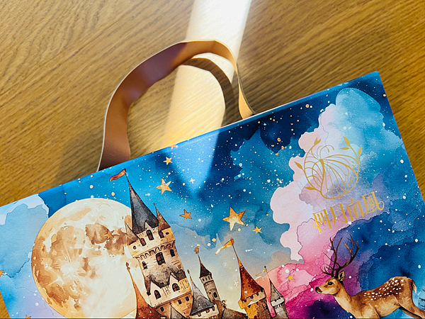 【宅配美食￭中秋禮盒開箱】四月南風￭星光寶盒x宅配美味甜點分