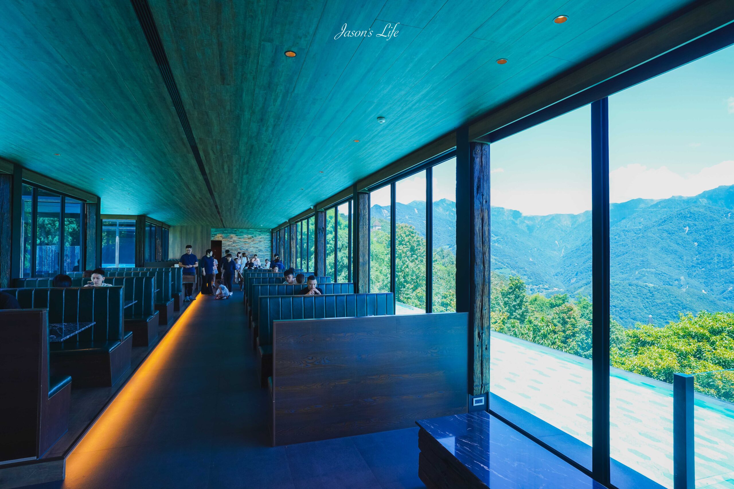 全台海拔最高燒肉店! 南投清境上高地精品燒肉,高山景觀餐廳吃和牛。