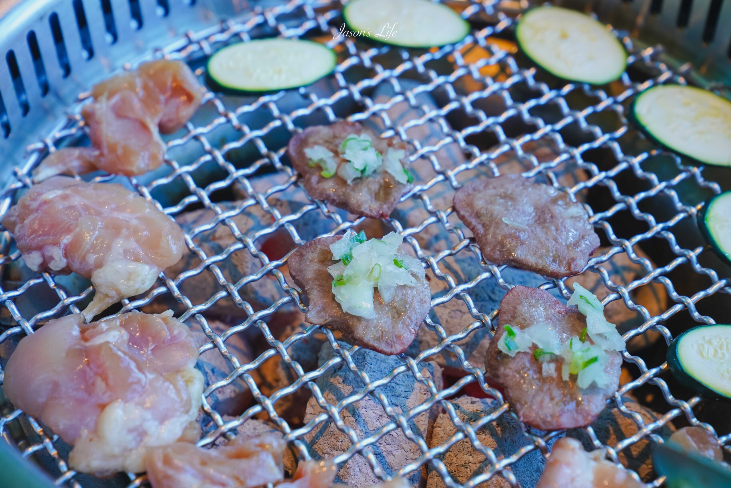 全台海拔最高燒肉店! 南投清境上高地精品燒肉,高山景觀餐廳吃和牛。