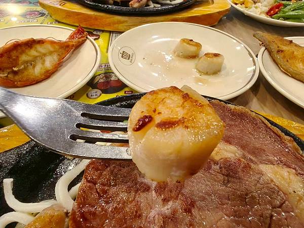 “中和捷運站美食推薦”貴族世家牛排中和中山店-平價超高CP值