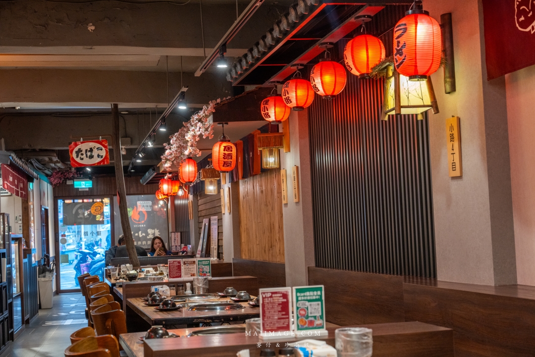 基隆美食新體驗！狸小路麻辣鴛鴦火鍋，上海溫麻辣與雞白湯驚艷上市！