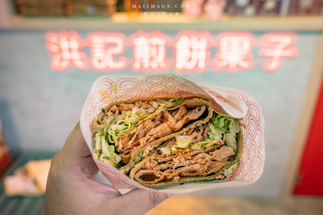 南京復興推薦美食！洪記煎餅果子天津風味征服味蕾，香麻帶勁一吃上癮。