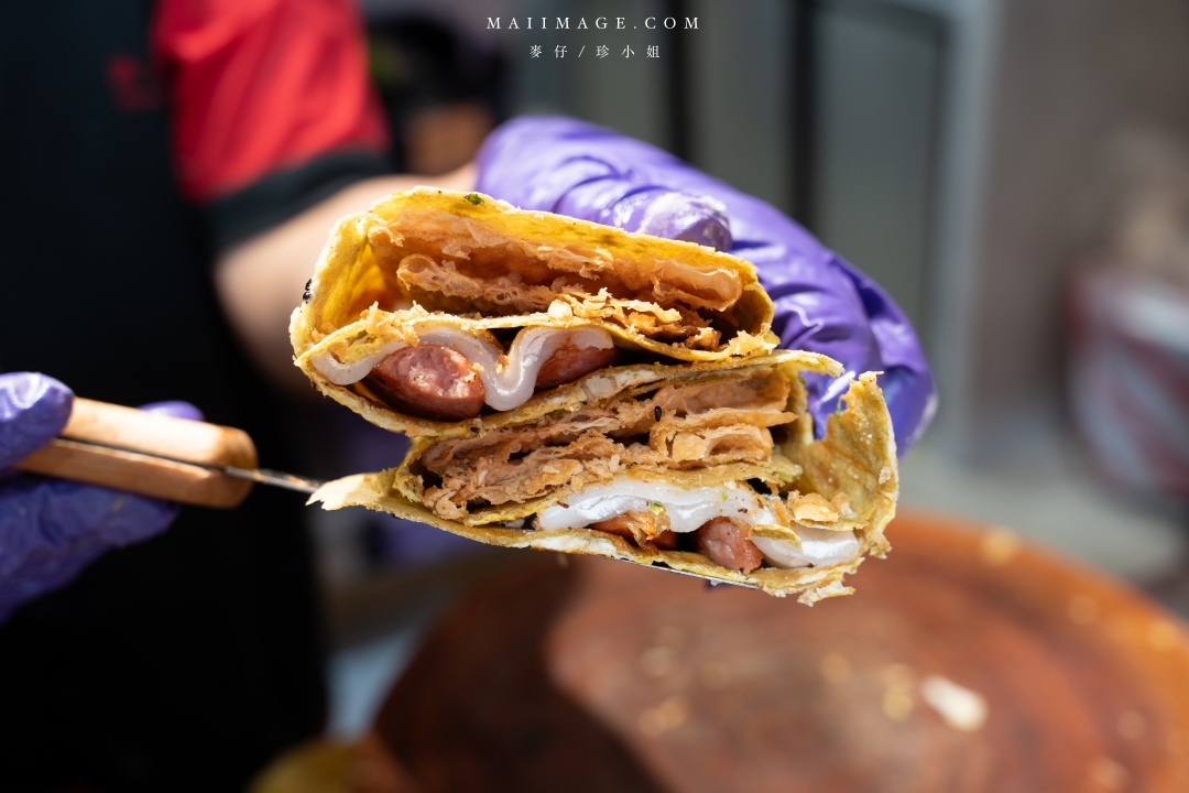 南京復興推薦美食！洪記煎餅果子天津風味征服味蕾，香麻帶勁一吃上癮。