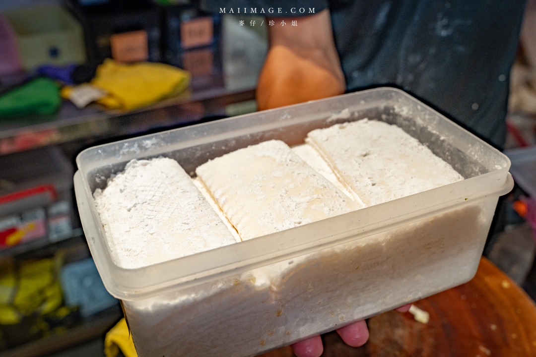 南京復興推薦美食！洪記煎餅果子天津風味征服味蕾，香麻帶勁一吃上癮。