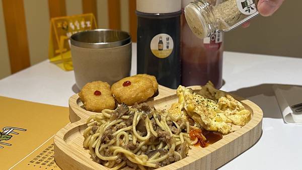 IMG_2413 (2).jpg IMG_2413 (2).jpg