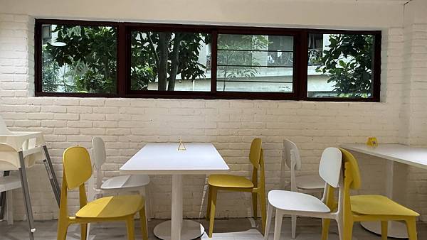 IMG_2378 (2).jpg IMG_2378 (2).jpg