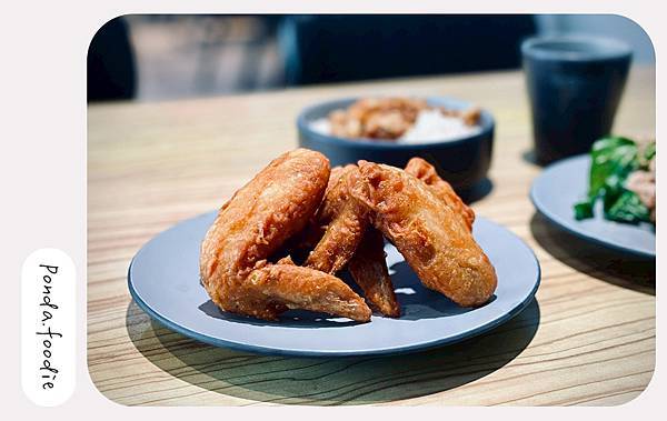 貴族世家mini承德店|貴族輕奢食尚新風格，299元起牛排加