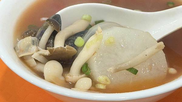 暖心湯品新選擇～健康湯品、乾淨環境，輕食控最愛！【新北市五股