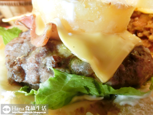 【新北三芝】長角96 | 12oz紐約克牛排 肉嫩多汁 美國西南方漢堡 麵包外酥內軟 配料豐盛超飽足