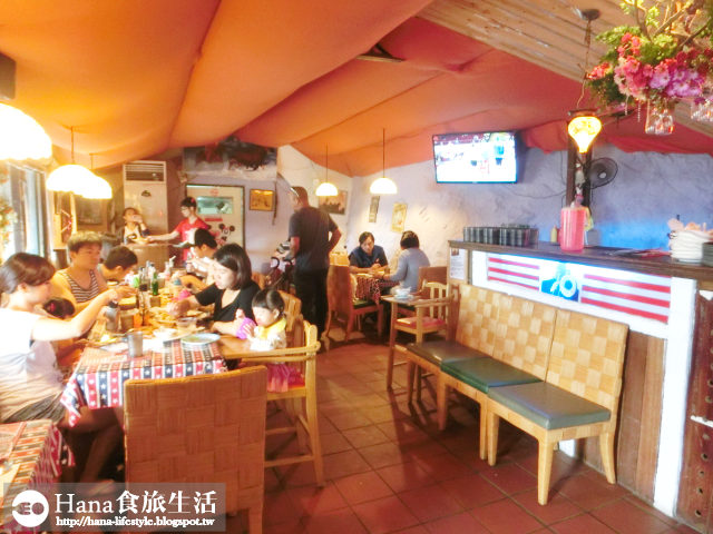 【新北三芝】長角96 | 12oz紐約克牛排 肉嫩多汁 美國西南方漢堡 麵包外酥內軟 配料豐盛超飽足