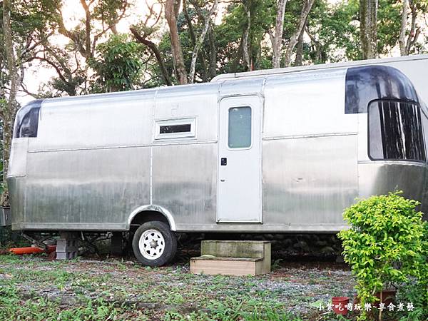 VIP露營車-茶廂露螢23.jpg