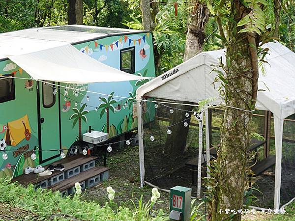 2-4人秘境仙侶艙露營車-茶廂露螢.jpg