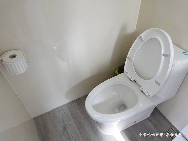 803乾濕分離衛浴-茶廂露螢 1.jpg