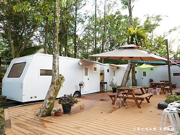 811至813精緻儷人車廂區-茶廂露螢 (1).jpg