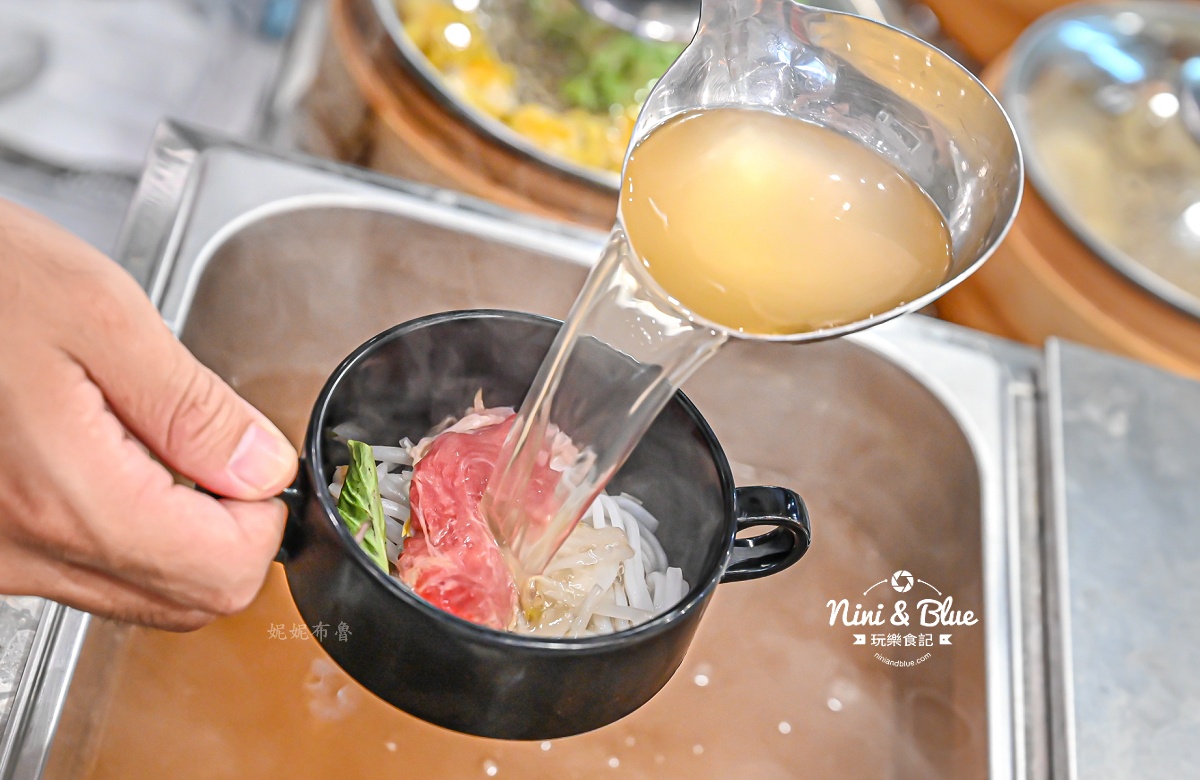 389元起排餐+自助吧吃到飽，平日限定商業午餐更超值