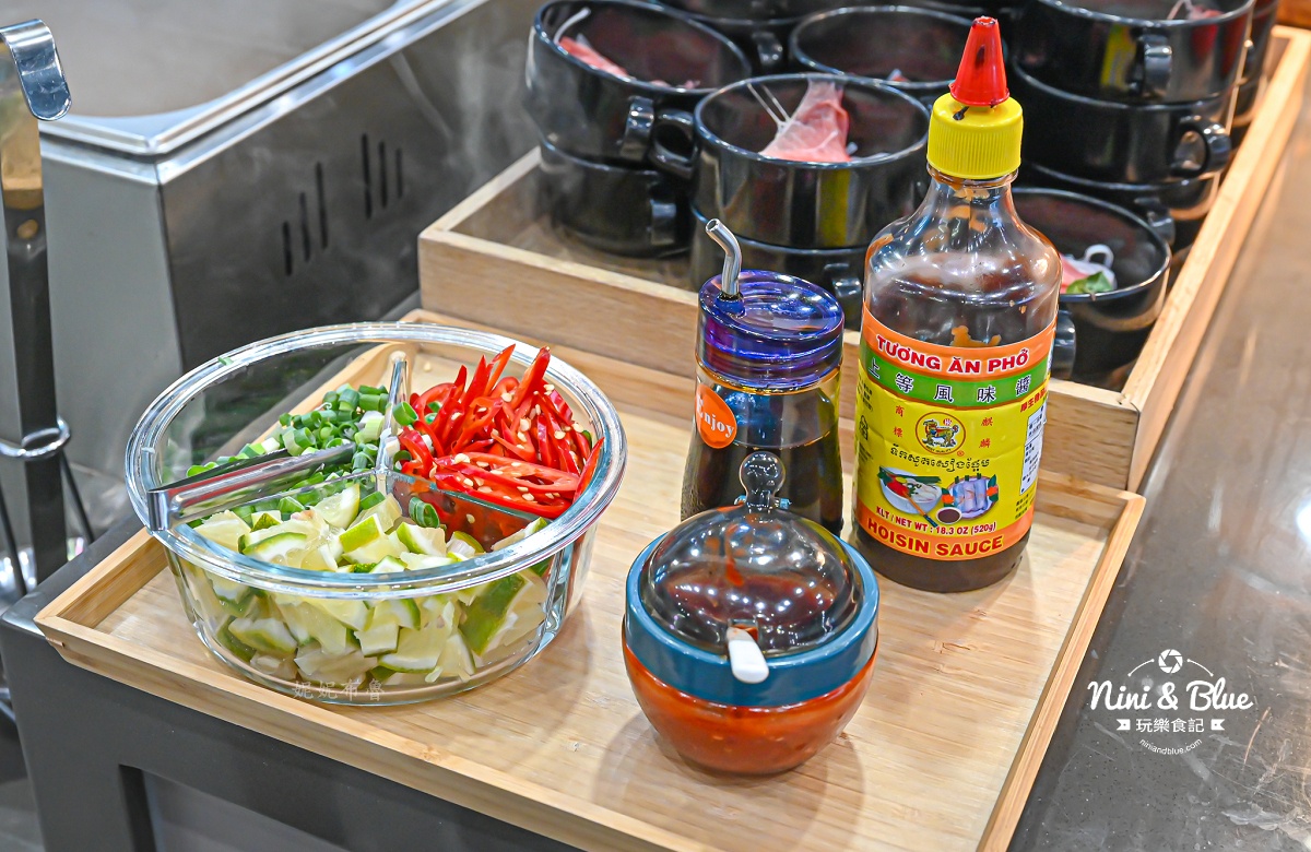 389元起排餐+自助吧吃到飽，平日限定商業午餐更超值