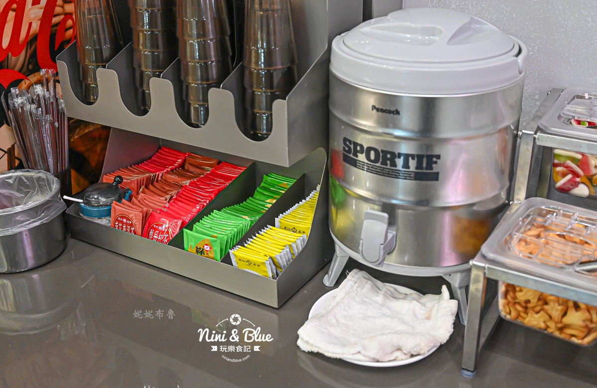 389元起排餐+自助吧吃到飽，平日限定商業午餐更超值