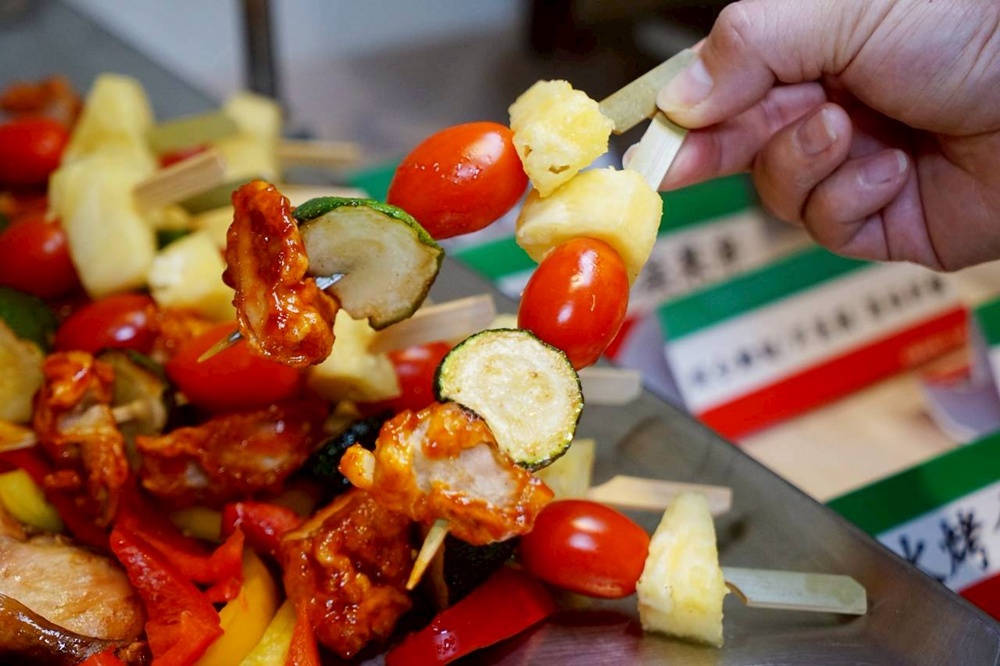 聚會新選擇｜米蘭街客製化外燴餐點澎湃到炸！從餐桌到氛圍都幫你設計好，朋友看到都驚呼！