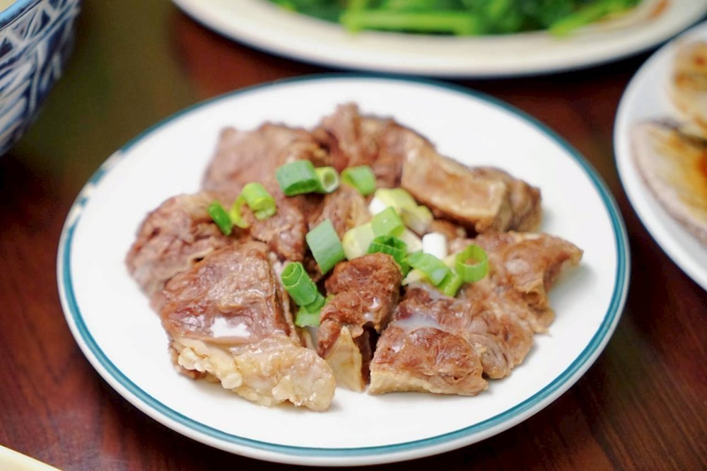 在地人狂推！鱸魚石斑鮮到爆，還有魚鬆滷肉飯秒殺味蕾！