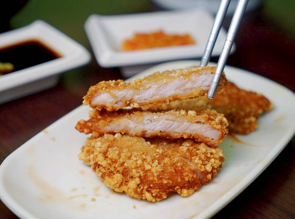 在地人狂推！鱸魚石斑鮮到爆，還有魚鬆滷肉飯秒殺味蕾！