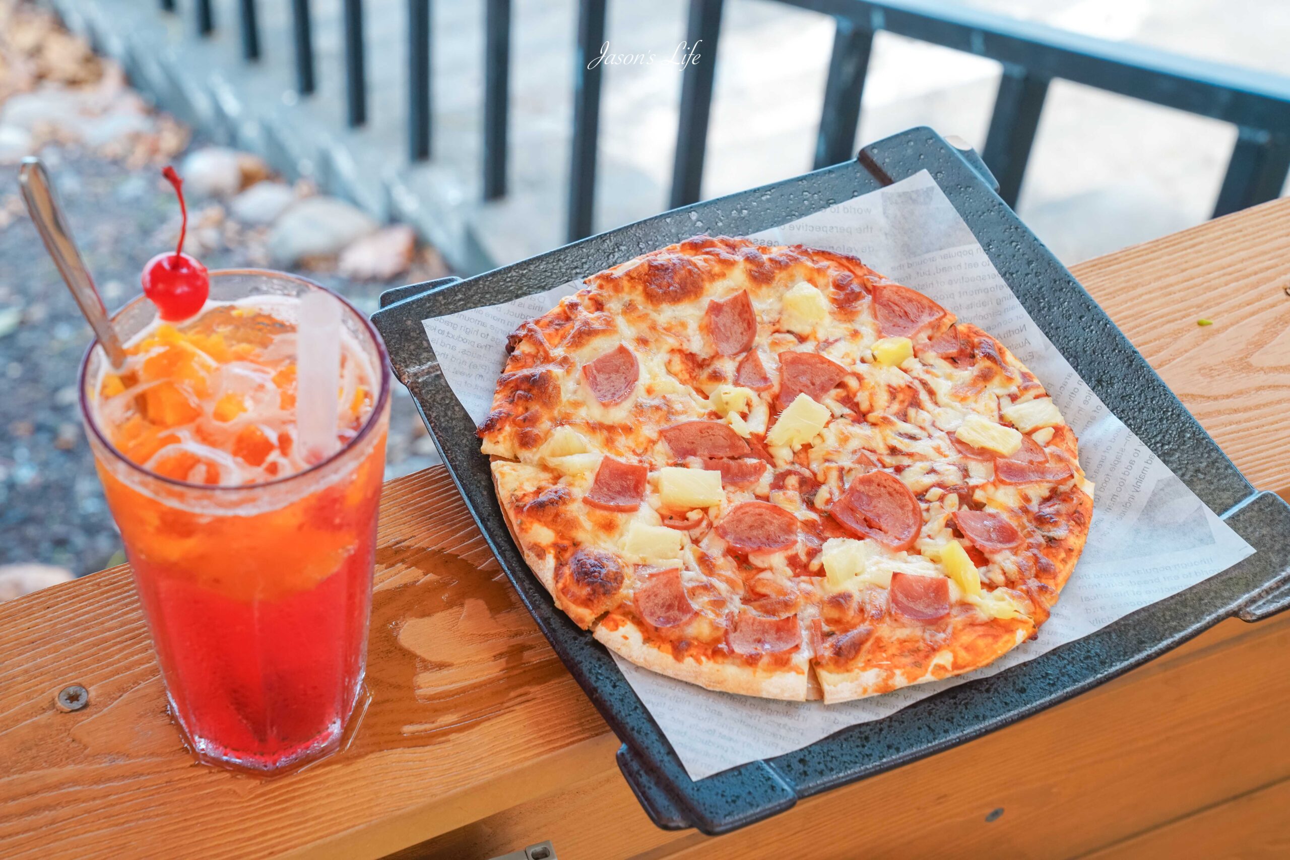 屏東枋山海景咖啡新開幕!枋野秘境海景咖啡最美屏鵝公路,低消100元超值。