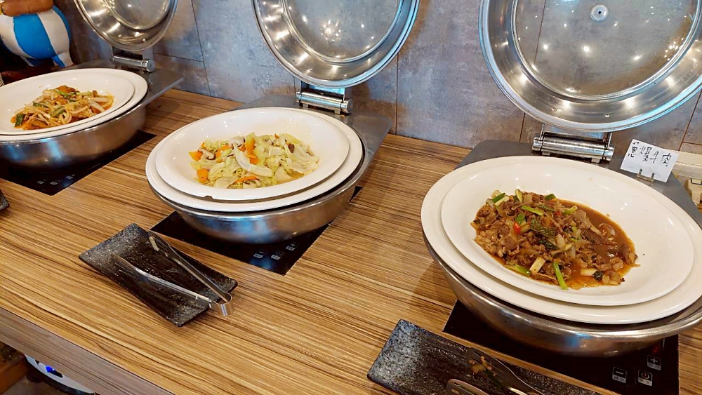 美食｜【高雄楠梓美食】Kaohsiung花築壽喜燒Plus吃到飽餐廳 ，最佳聚會餐廳與精緻美食