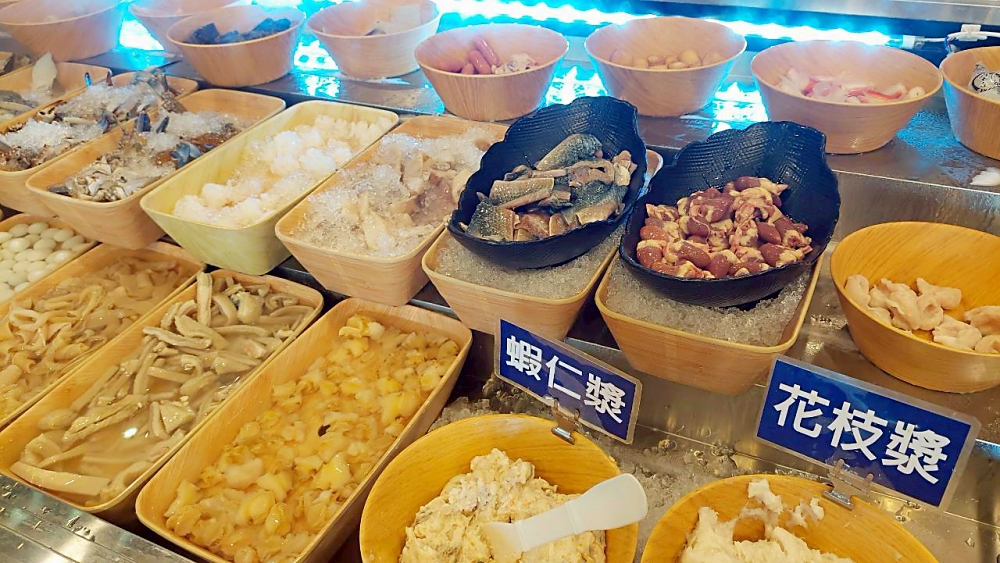 美食｜【高雄楠梓美食】Kaohsiung花築壽喜燒Plus吃到飽餐廳 ，最佳聚會餐廳與精緻美食