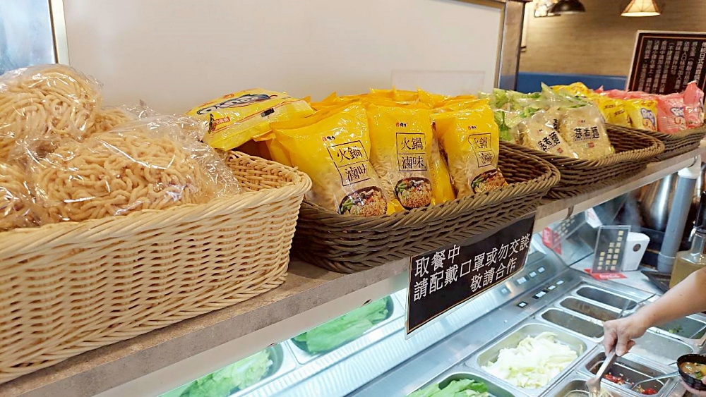 美食｜【高雄楠梓美食】Kaohsiung花築壽喜燒Plus吃到飽餐廳 ，最佳聚會餐廳與精緻美食