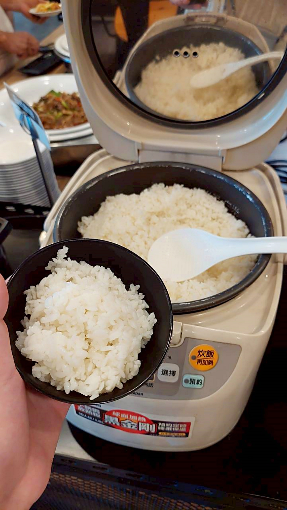 美食｜【高雄楠梓美食】Kaohsiung花築壽喜燒Plus吃到飽餐廳 ，最佳聚會餐廳與精緻美食