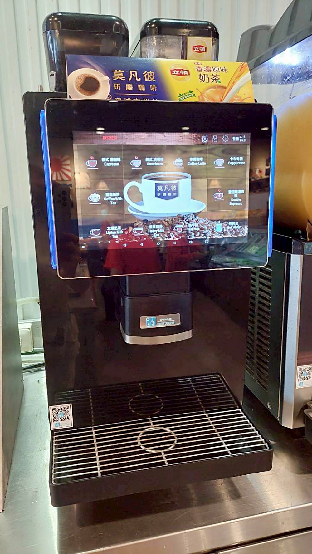 美食｜【高雄楠梓美食】Kaohsiung花築壽喜燒Plus吃到飽餐廳 ，最佳聚會餐廳與精緻美食