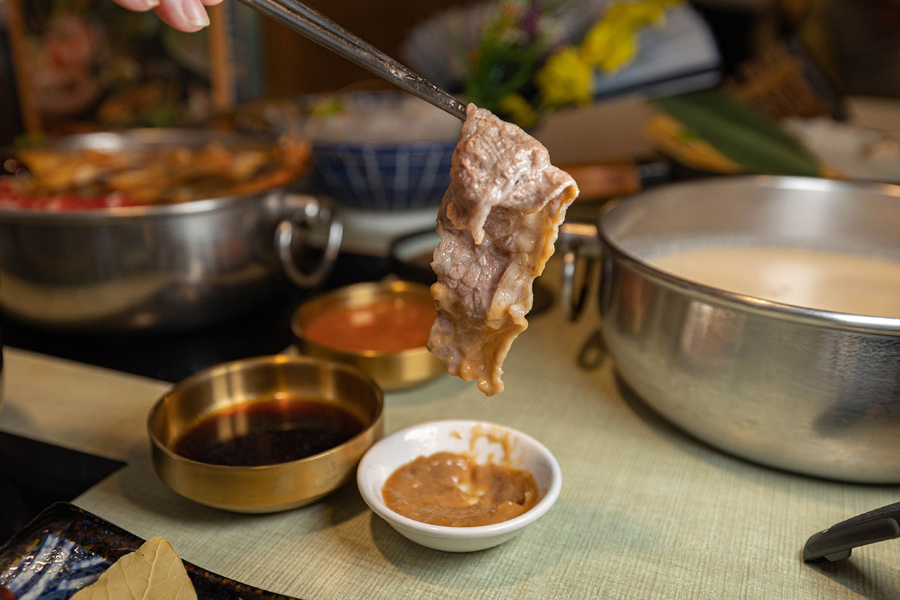 台北大同區4.8分吃到飽火鍋！和田PLUS+ 南西店 火鍋吃到飽｜活動限定2人同行送大肉盤一份，必吃中山捷運站美食推薦，2025大同區宵夜餐廳推薦