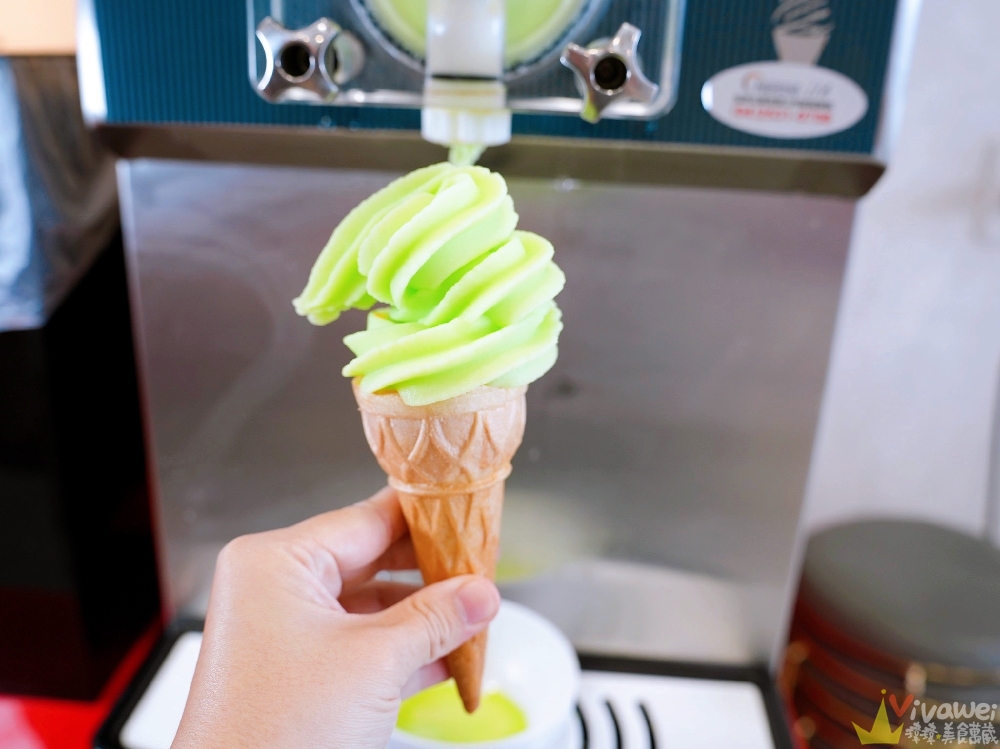 【紅吱吱牛排】平價排餐只要180元起~可免費加麵一次!自助吧享濃湯,爆米花,抹醬吐司,冷熱飲,霜淇淋免費吃到飽!