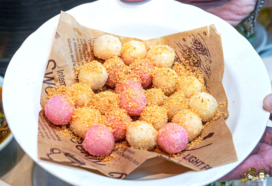 饕客必訪高雄巨蛋商圈 麟粥宮砂鍋粥、活體海鮮鮮甜粥品上桌 X 私房特色料理、高雄巨蛋商圈美食推薦 - 跟著尼力吃喝玩樂＆親子生活