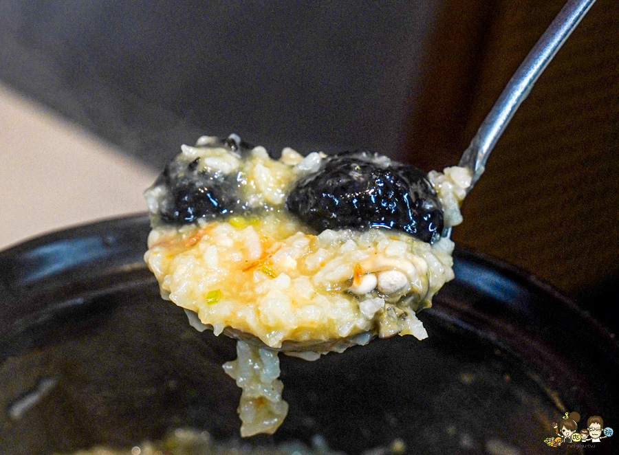 饕客必訪高雄巨蛋商圈 麟粥宮砂鍋粥、活體海鮮鮮甜粥品上桌 X 私房特色料理、高雄巨蛋商圈美食推薦 - 跟著尼力吃喝玩樂＆親子生活