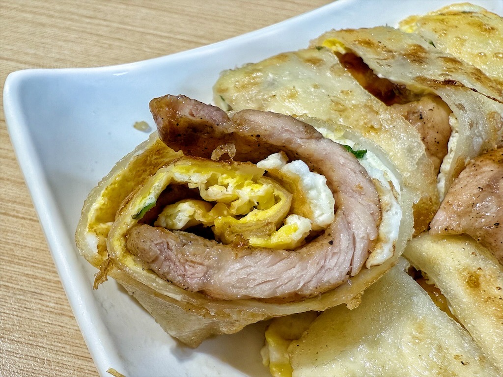 南屯袁記 | 台中南屯早餐,他們家肉排系列真的好吃,肉嫩不柴,有些微肉汁感 @果果愛Fruitlove