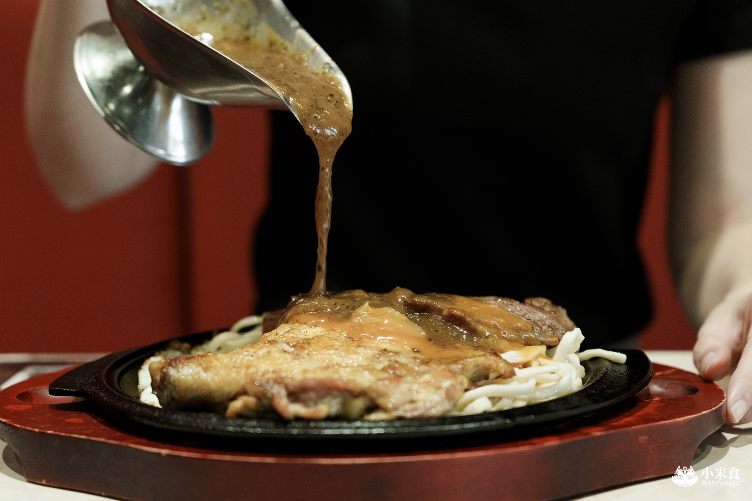 台中市南屯區豐芳牛排｜新鮮上線鐵板牛排，2025台中平價牛排推薦，南屯美食新開幕 – 小米食