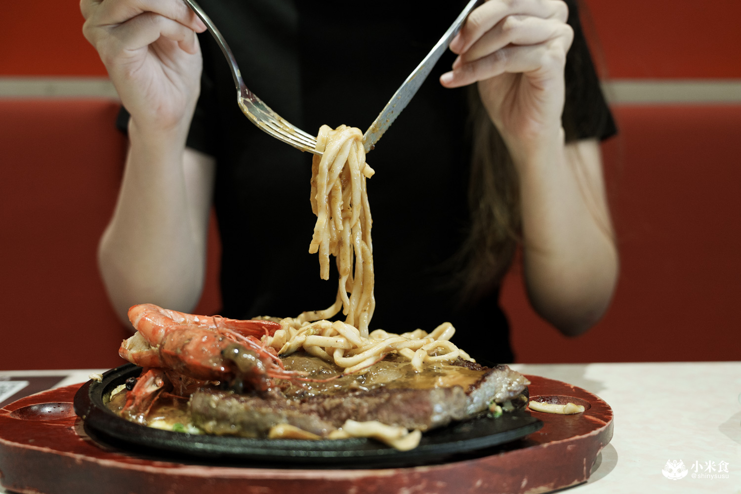 台中市南屯區豐芳牛排｜新鮮上線鐵板牛排，2025台中平價牛排推薦，南屯美食新開幕 – 小米食