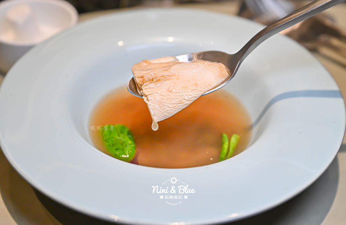 一場在七期豪宅裡的約會，台中夏登法式鐵板燒 1450元雙主菜體驗