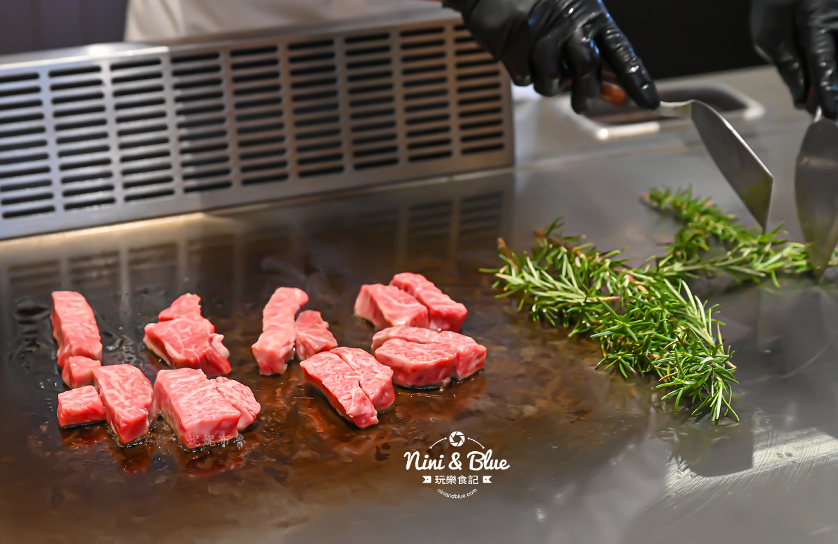 一場在七期豪宅裡的約會，台中夏登法式鐵板燒 1450元雙主菜體驗