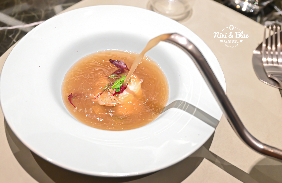 一場在七期豪宅裡的約會，台中夏登法式鐵板燒 1450元雙主菜體驗