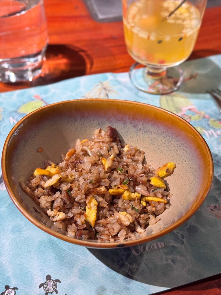 全台唯一鐵板火焰秀！台北【KameKona 夏威夷鐵板燒】生日聚餐推薦 - 雁雁｜美食 旅遊 生活娛樂