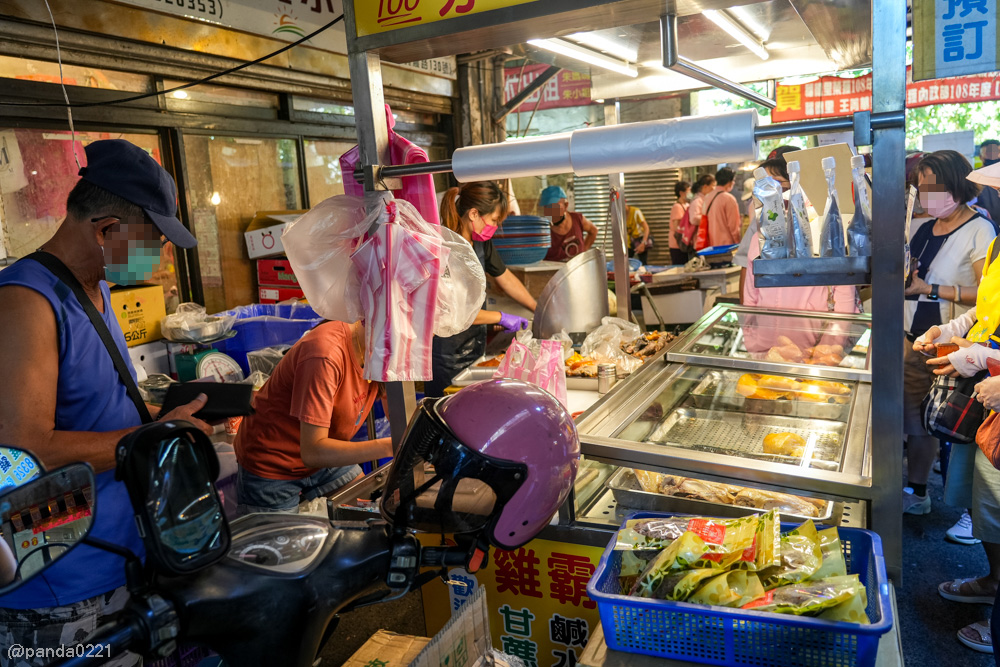 桃園中壢|雞霸分-甘蔗雞、鹹水雞(內壢店).內壢市場超人氣雞肉,半隻整隻想吃就買!