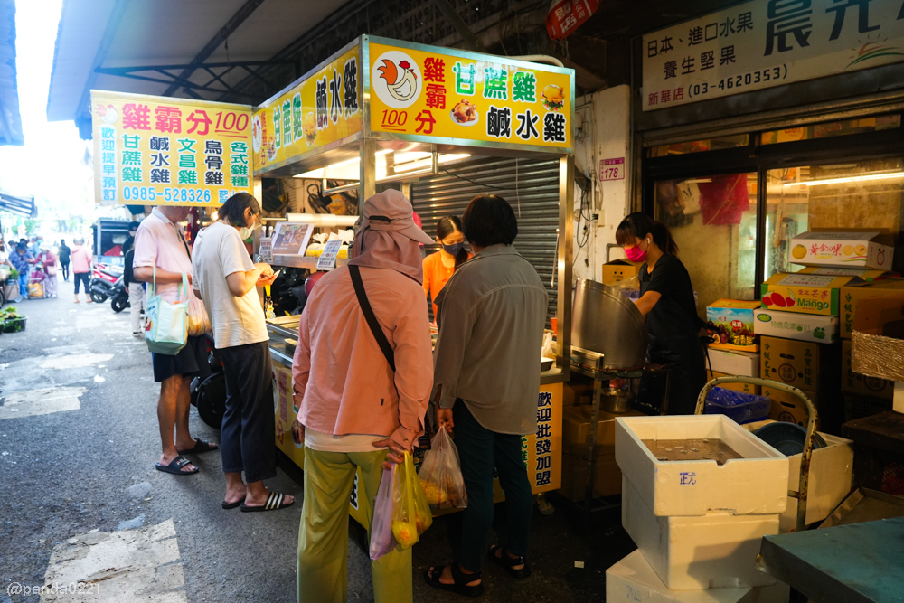桃園中壢|雞霸分-甘蔗雞、鹹水雞(內壢店).內壢市場超人氣雞肉,半隻整隻想吃就買!