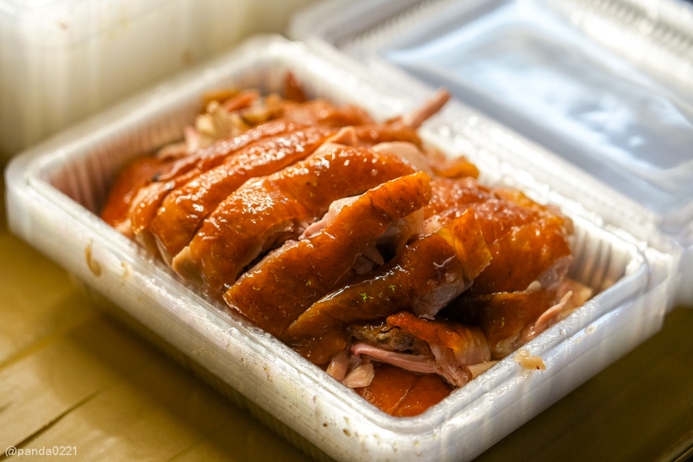 桃園中壢|雞霸分-甘蔗雞、鹹水雞(內壢店).內壢市場超人氣雞肉,半隻整隻想吃就買!