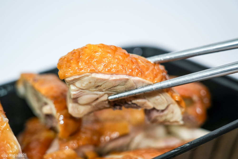 桃園中壢|雞霸分-甘蔗雞、鹹水雞(內壢店).內壢市場超人氣雞肉,半隻整隻想吃就買!