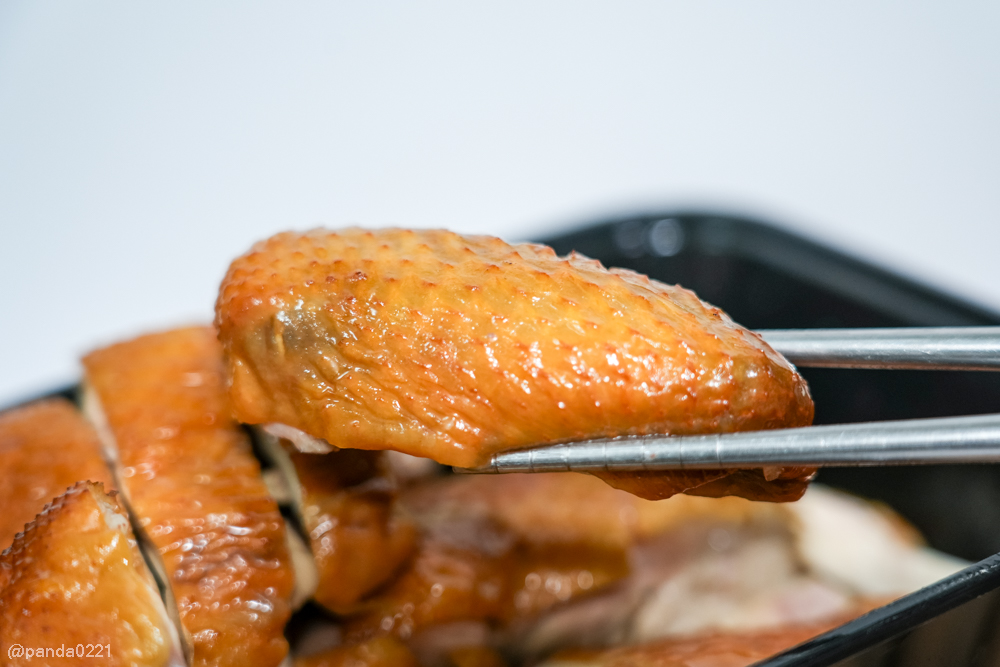 桃園中壢|雞霸分-甘蔗雞、鹹水雞(內壢店).內壢市場超人氣雞肉,半隻整隻想吃就買!