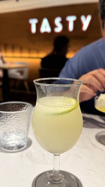 IMG_3127 (1).jpg IMG_3127 (1).jpg